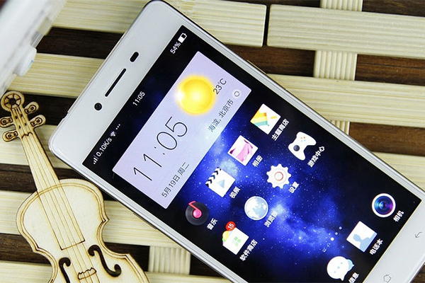 視覺(jué)提升手感舒適 市售2.5D屏手機(jī)推薦