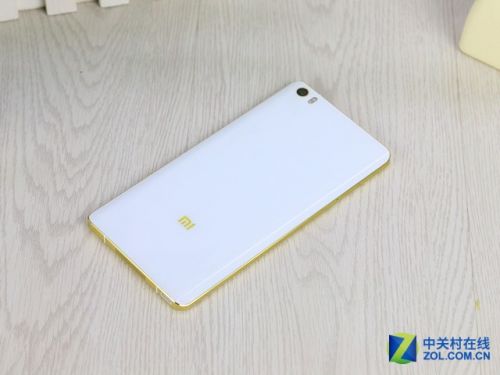 顏值爆表性能強(qiáng)勁 八大最新旗艦機(jī)盤點(diǎn)