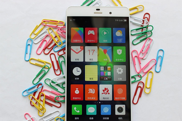 顏值不高請靠邊站 時尚熱門千元機推薦