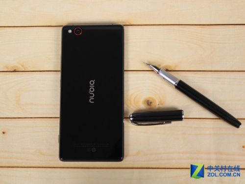 彰顯硬漢氣質 八大高性能旗艦智能機薦 