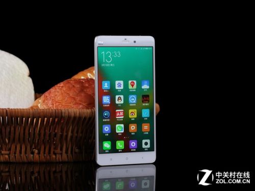 主流時尚旗艦 暑期必關注八大國產手機