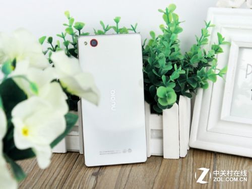 完美主義者看這 美翻天的熱門手機(jī)推薦 