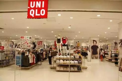 LOL圈微博調侃優衣庫，小智、洞主居然都在找種子？