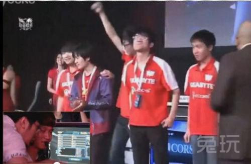 諾言生日獨缺微笑祝福 大王直播時吐漏心聲