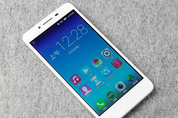 舊的不去新的不來 各價位代表機新選擇