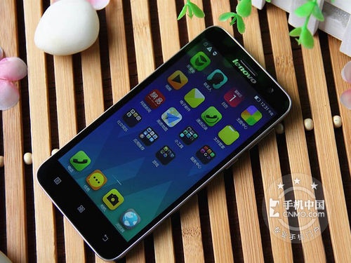 有性能也有顏值 千元價(jià)位學(xué)生手機(jī)推薦