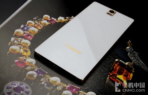 1699元：雙面玻璃魔力屏_酷派大神X7第2張圖