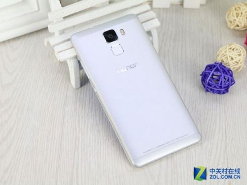 MX5/榮耀7壓軸登場 六月重磅新機搶先看 