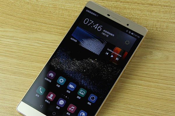 手感性能樣樣不俗 適合玩游戲手機盤點