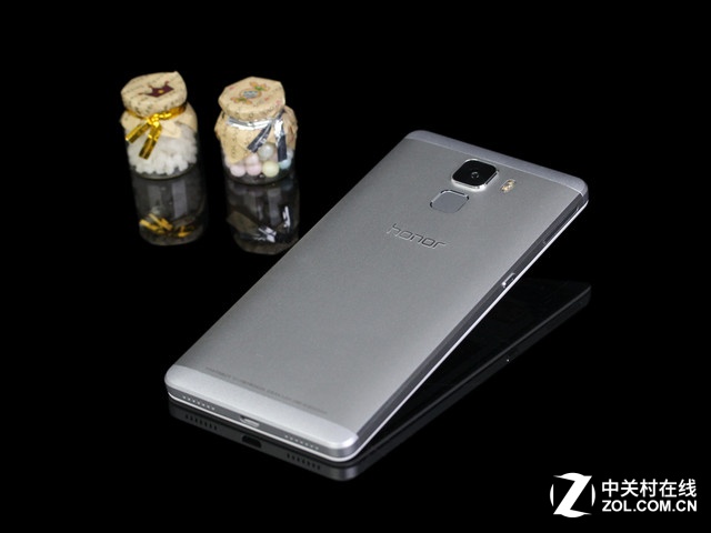 指紋+全金屬 華為榮耀7官網報價1999元 