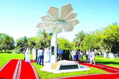 迪拜智能棕櫚樹提供免費(fèi)WiFi