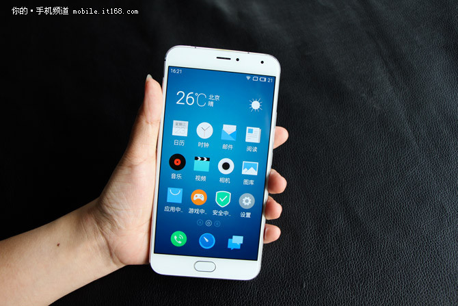 全金屬旗艦魅族PRO 5開始預約 2799元起