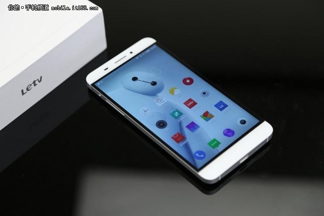 迎接新品開始清庫存 樂視手機1僅935元