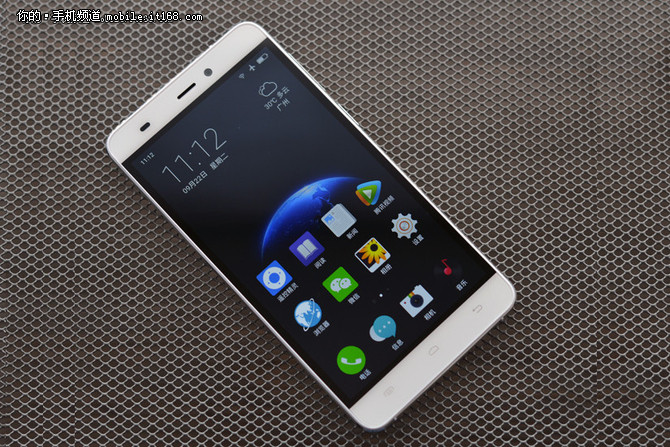 金屬+長續航 酷比H6天貓售1599送碰撞保