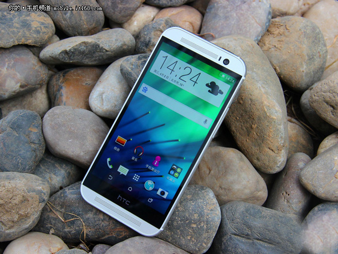 經典金屬旗艦暴跌 HTC One M8w僅1675元