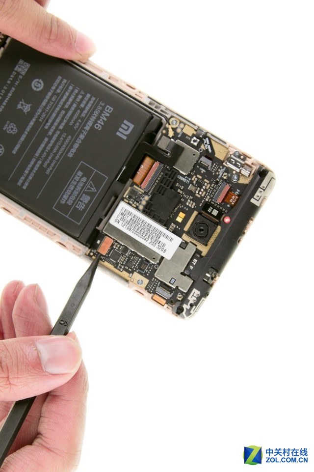 按鍵壽命堪憂(yōu) 紅米Note 3深度拆解圖賞