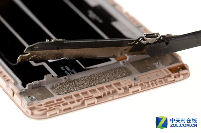 按鍵壽命堪憂 紅米Note 3深度拆解圖賞