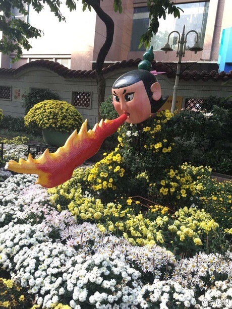 廣州驚現菊花葫蘆娃:造型雷人 網友看瞎