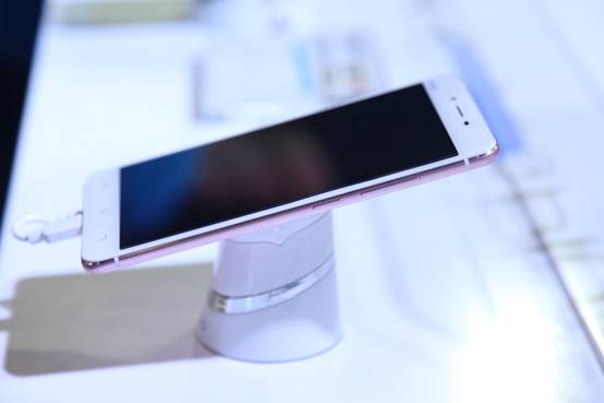 vivo參展中國移動全球合作伙伴大會  