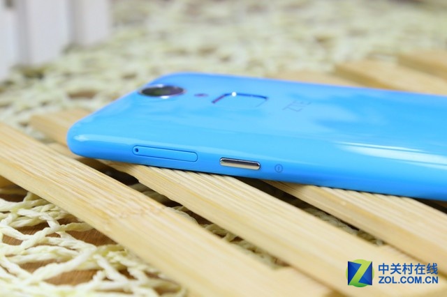 千元新機(jī)誠(chéng)意足 中興Blade A1真機(jī)圖賞