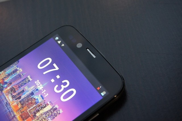 回歸理性的選擇，神舟手機W50T2 