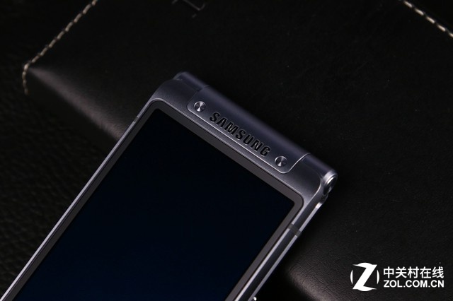 越覽天地 豪氣十足 三星W2016真機(jī)圖賞