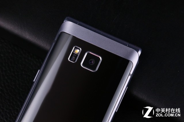 越覽天地 豪氣十足 三星W2016真機(jī)圖賞