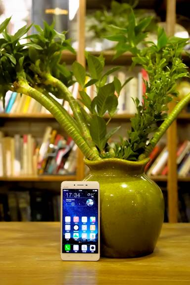 詮釋更強更快 夠快才暢快vivo X6Plus熱賣 