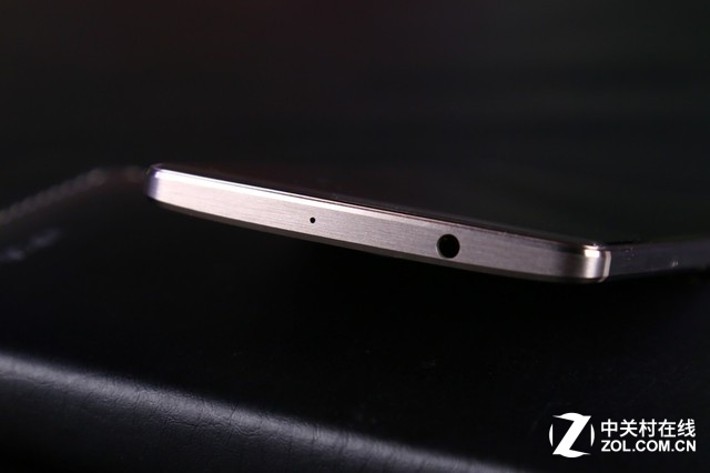 精湛設計與工藝 華為Mate8摩卡金版圖賞