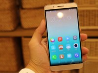 大屏八核全網(wǎng)通 華為榮耀7i報價1980元