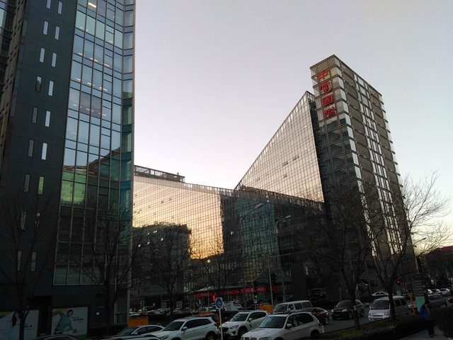 指紋識別800萬像素拍照 TCL樂玩2C評測 