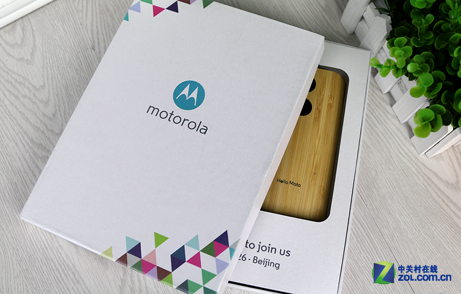 花樣百出 2015年手機(jī)發(fā)布會(huì)邀請(qǐng)函回顧