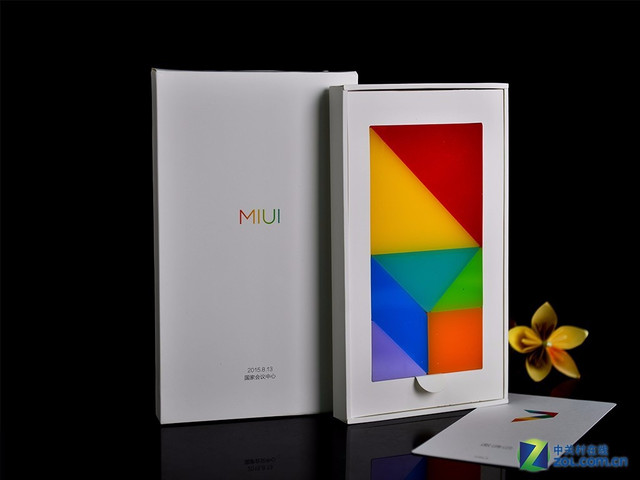 花樣百出 2015年手機(jī)發(fā)布會(huì)邀請(qǐng)函回顧