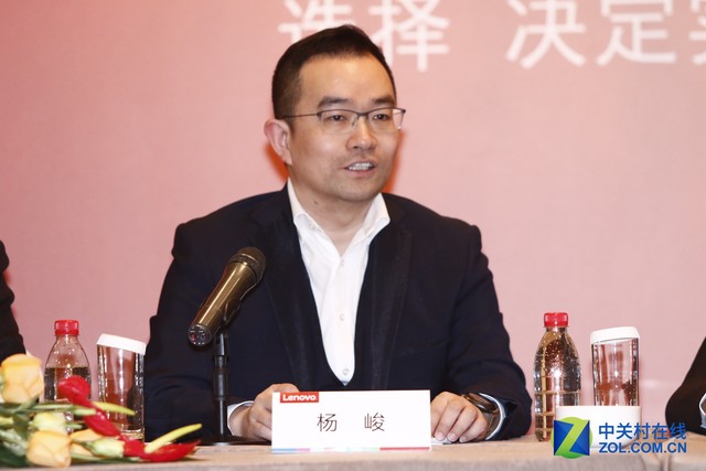 聯(lián)想/Moto高管群訪 這些問題通通告訴你 