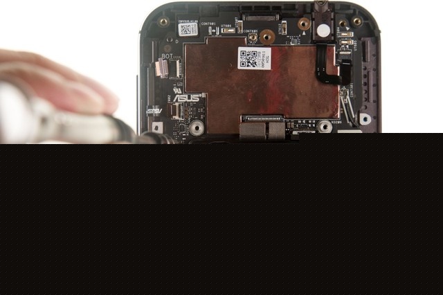 精密的“鷹眼” 華碩ZenFone Zoom拆解圖賞