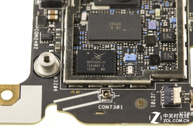 精密的“鷹眼” 華碩ZenFone Zoom拆解圖賞
