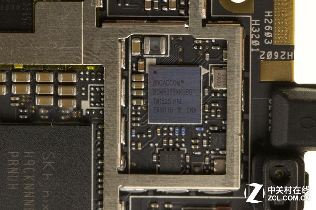 精密的“鷹眼” 華碩ZenFone Zoom拆解圖賞