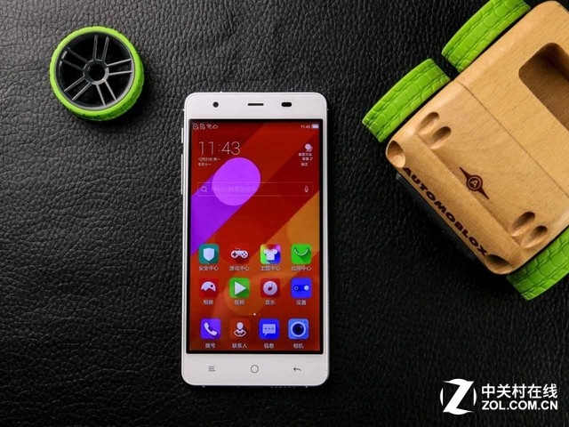 搭載YunOS系統(tǒng) 小辣椒S3售價為1099元 