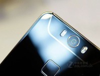 全球限量僅兩部 拜仁珍藏版手機1元起拍