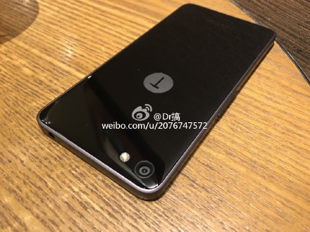 錘子新旗艦T2完全曝光 確實就是這樣了 