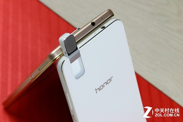 風格截然不同 榮耀7/榮耀7i對比圖賞