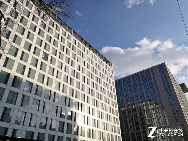 相位對(duì)焦/PDAF終聚首 索尼IMX298解析 