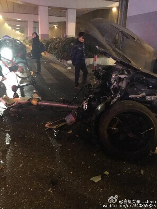 爐石 王思聰 熊貓TV 主播 熊大直播出車禍