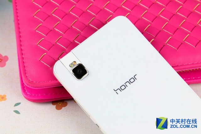 打開年輕人的新視界 榮耀7i開箱圖賞