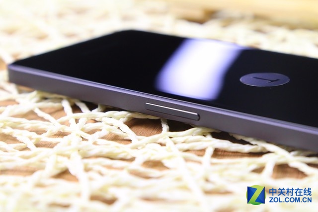 體驗至上 錘子手機Smartisan T2圖賞