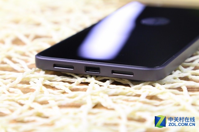 體驗至上 錘子手機Smartisan T2圖賞