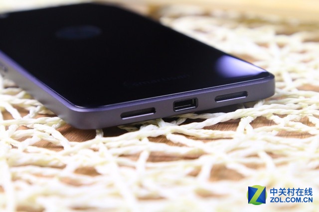 體驗至上 錘子手機Smartisan T2圖賞