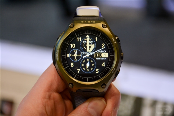 卡西歐首款戶外智能表實拍:深山續航一整月