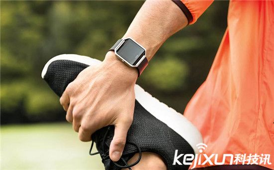 fitbit在CES上發(fā)布新產品：表帶表框都能換！