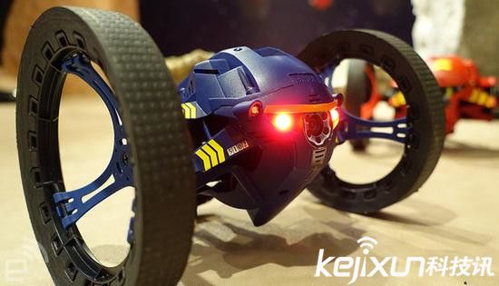 軟銀Pepper被搶光  盤點2015高端智能機器人